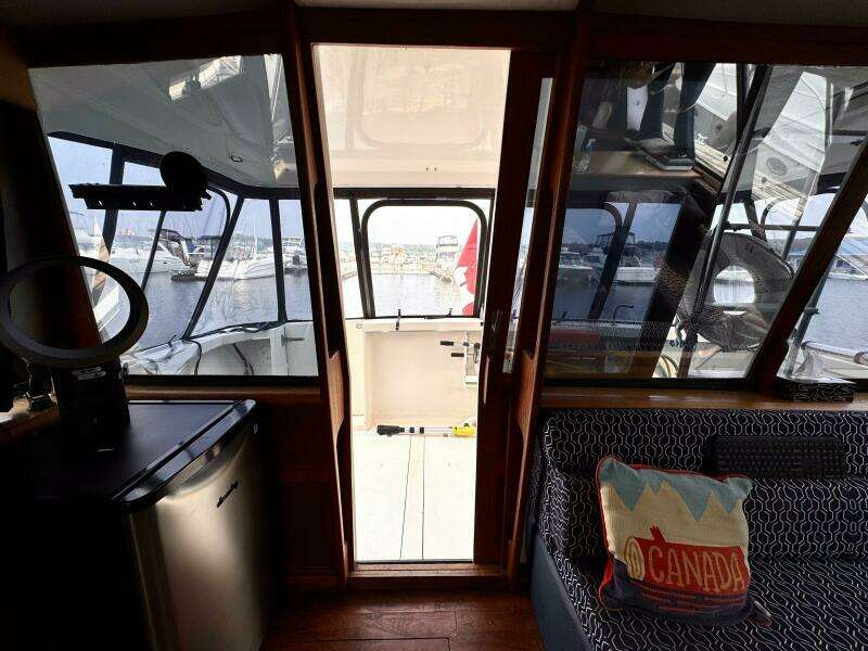 45ft Bayliner Yacht For Sale