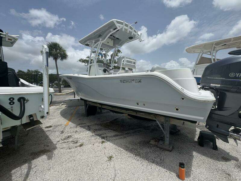 24ft Sea Fox Yacht For Sale