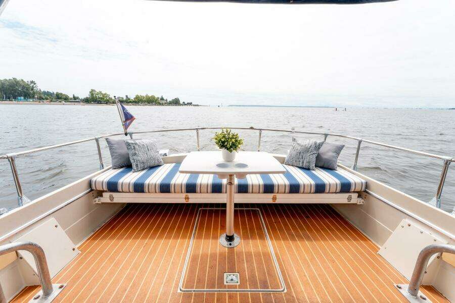 27ft Chris Craft Yacht For Sale