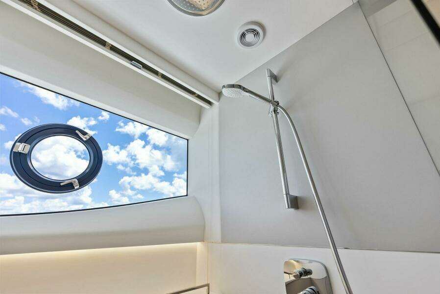 2024 Princess Y72 Motor Yacht SeaQuel