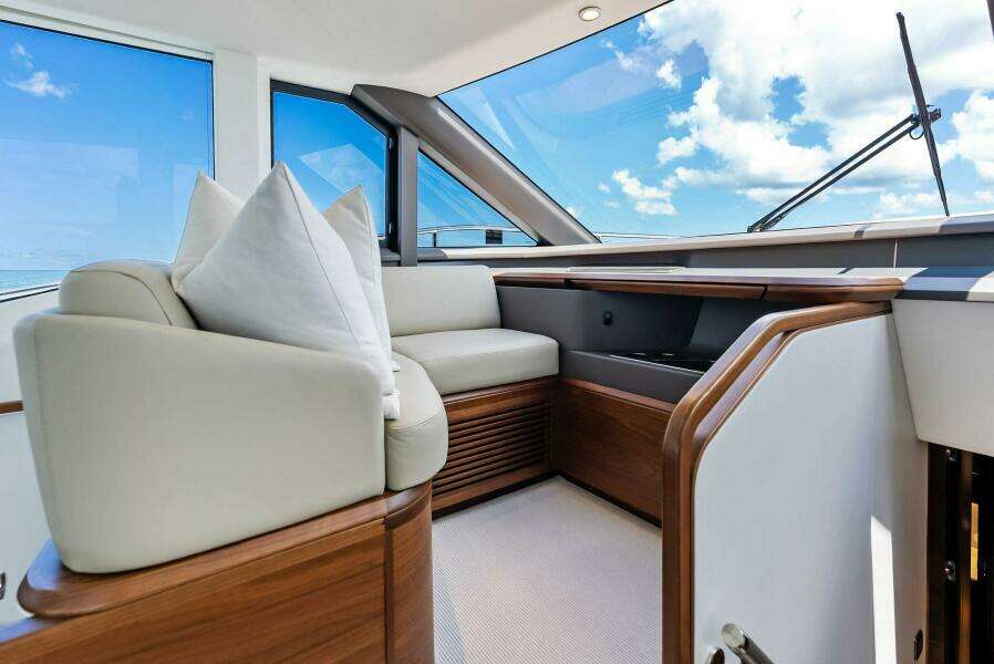 2024 Princess Y72 Motor Yacht SeaQuel