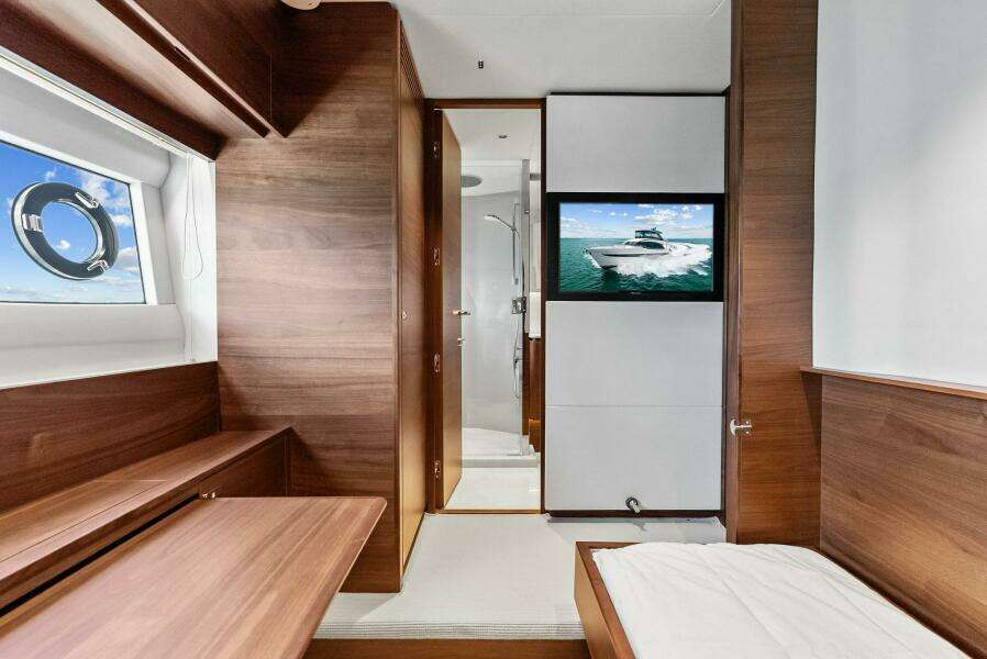 2024 Princess Y72 Motor Yacht SeaQuel