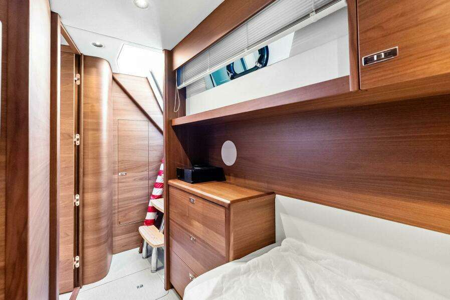 2024 Princess Y72 Motor Yacht SeaQuel