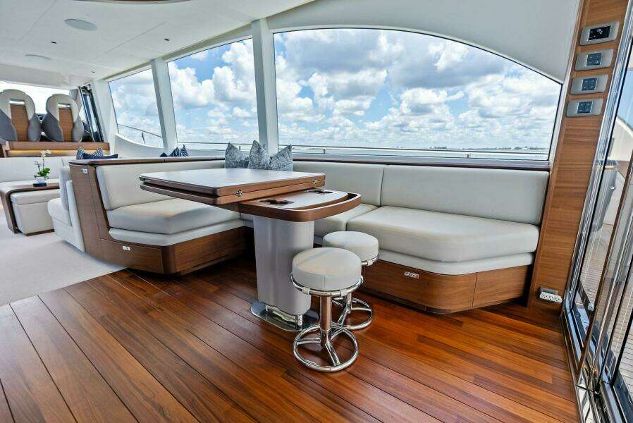 2024 Princess Y72 Motor Yacht SeaQuel