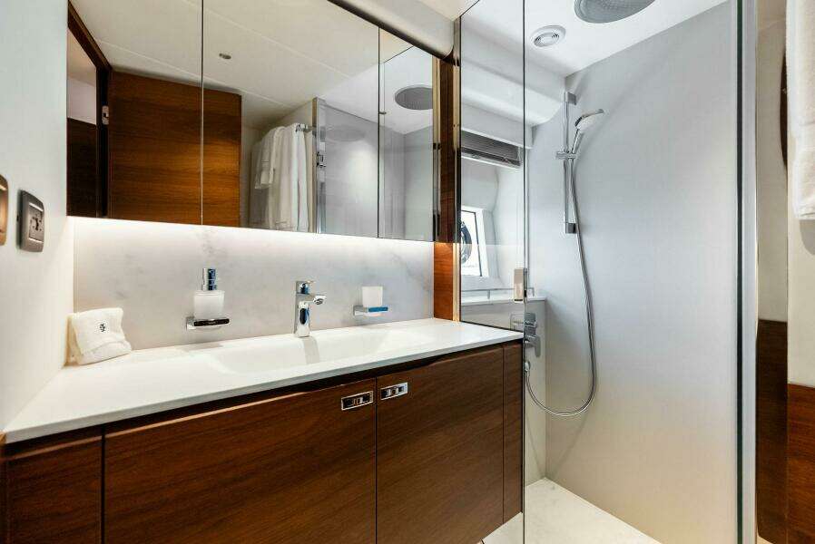 2024 Princess Y72 Motor Yacht SeaQuel