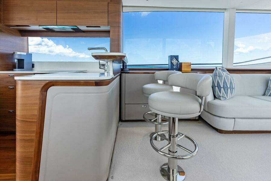 2024 Princess Y72 Motor Yacht SeaQuel