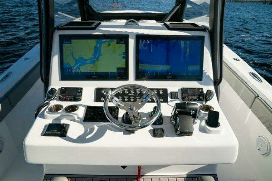 36ft Front Runner Yacht For Sale