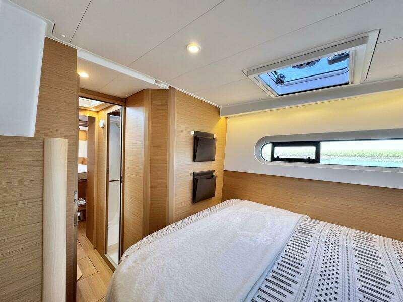 SEA SENORA 40ft Excess Yacht For Sale