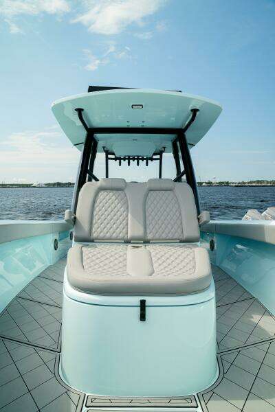 39ft Front Runner Yacht For Sale