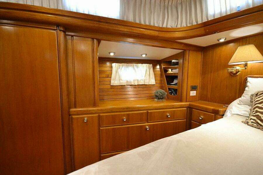 Sunday Morning 92ft Palmer Johnson Yacht For Sale