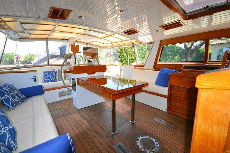 Sunday Morning 92ft Palmer Johnson Yacht For Sale