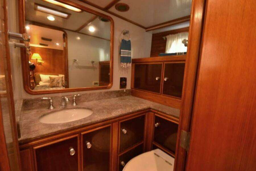 Sunday Morning 92ft Palmer Johnson Yacht For Sale
