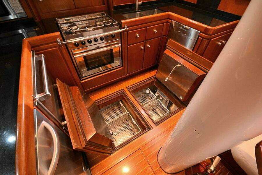 Sunday Morning 92ft Palmer Johnson Yacht For Sale