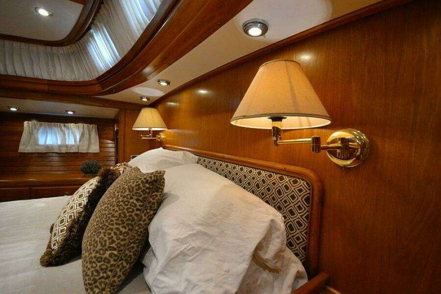 Sunday Morning 92ft Palmer Johnson Yacht For Sale