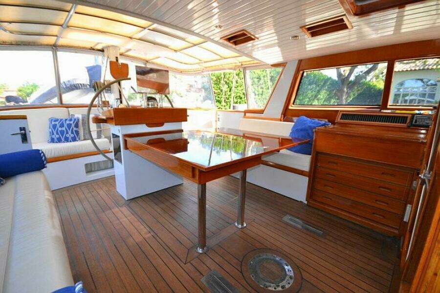 Sunday Morning 92ft Palmer Johnson Yacht For Sale