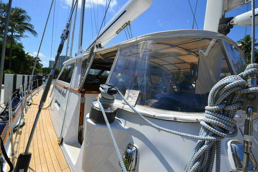 Sunday Morning 92ft Palmer Johnson Yacht For Sale