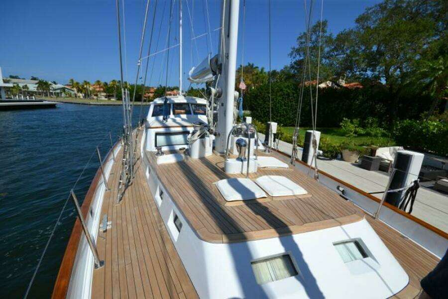 Sunday Morning 92ft Palmer Johnson Yacht For Sale