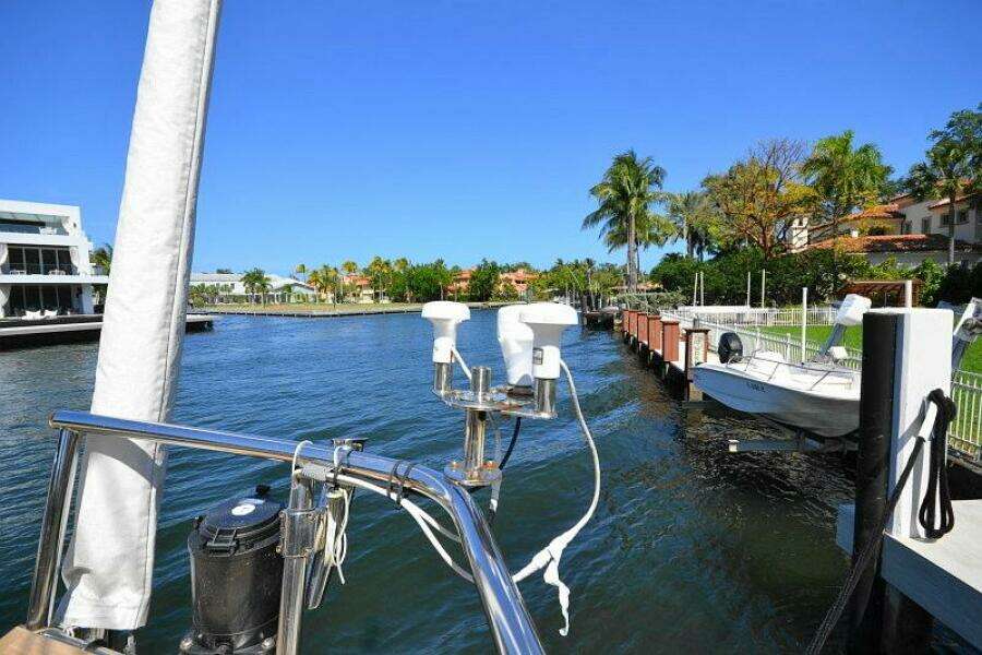 Sunday Morning 92ft Palmer Johnson Yacht For Sale