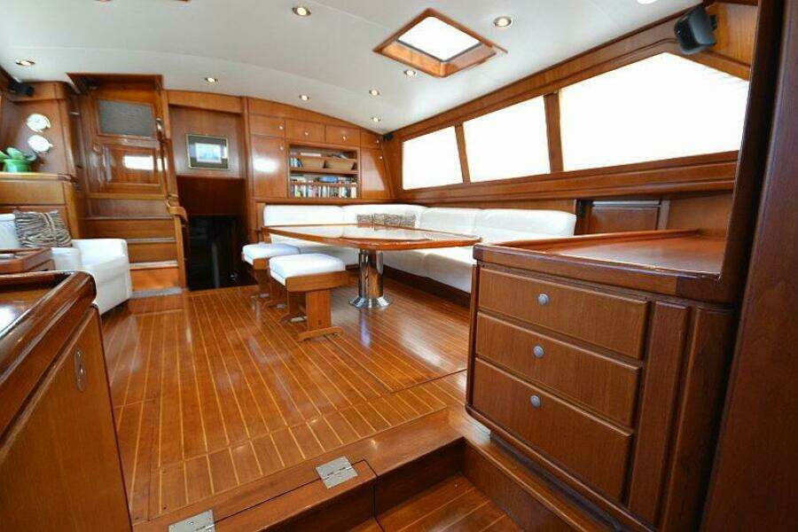Sunday Morning 92ft Palmer Johnson Yacht For Sale
