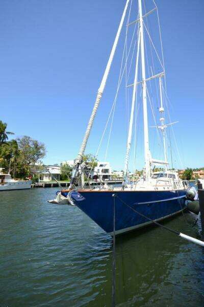Sunday Morning 92ft Palmer Johnson Yacht For Sale