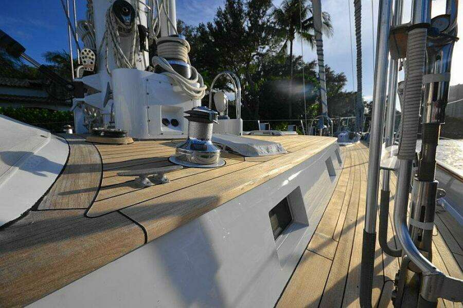 Sunday Morning 92ft Palmer Johnson Yacht For Sale