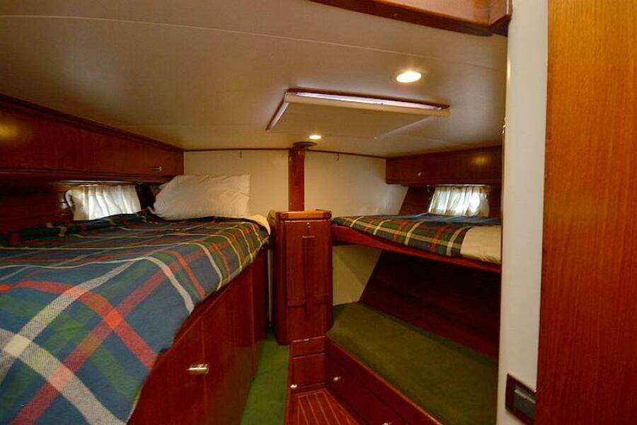 Sunday Morning 92ft Palmer Johnson Yacht For Sale
