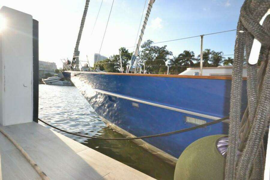 Sunday Morning 92ft Palmer Johnson Yacht For Sale