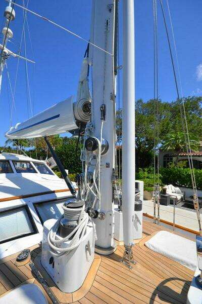 Sunday Morning 92ft Palmer Johnson Yacht For Sale