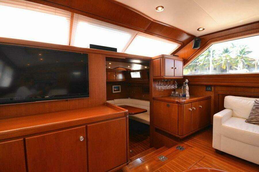 Sunday Morning 92ft Palmer Johnson Yacht For Sale