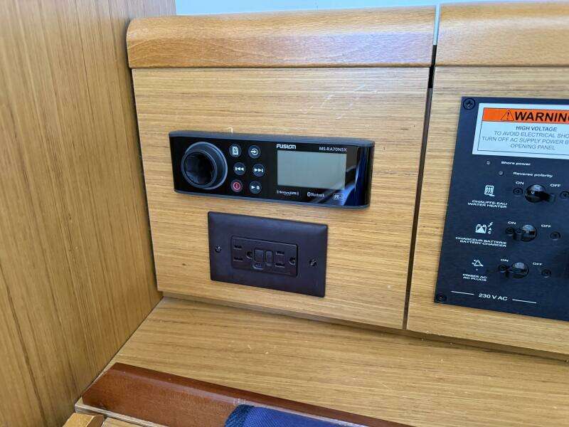Vitamin D 36ft Jeanneau Yacht For Sale