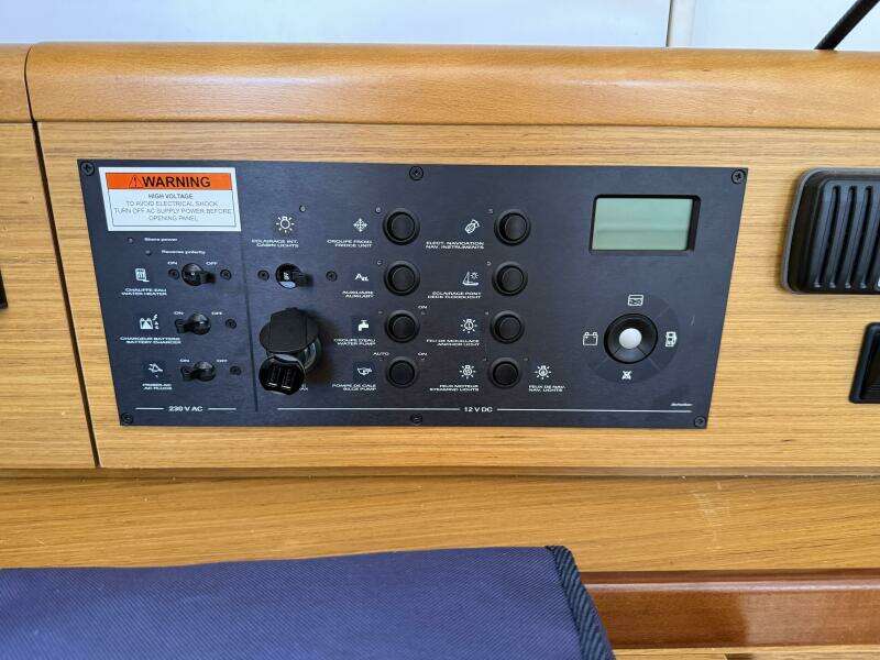 Vitamin D 36ft Jeanneau Yacht For Sale