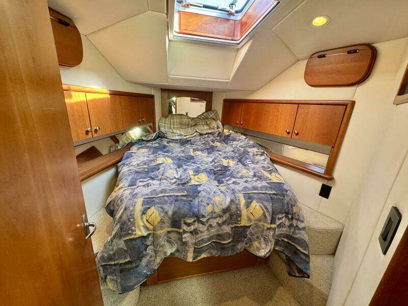 42ft Dovercraft Yacht For Sale