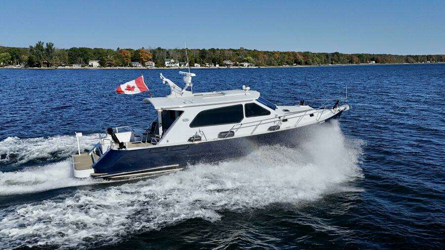 42ft Dovercraft Yacht For Sale