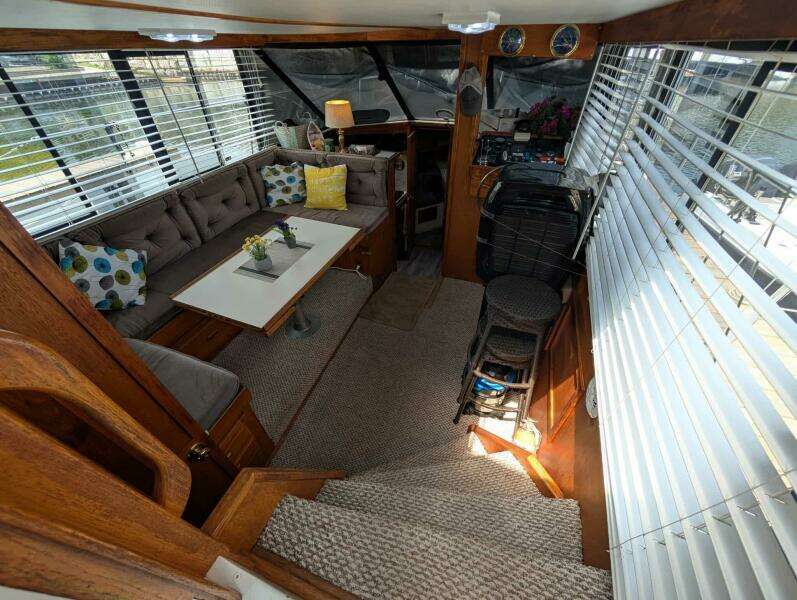 Cooper Prowler 10m Sundeck 1986