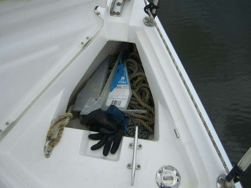 27ft Hunter Yacht For Sale