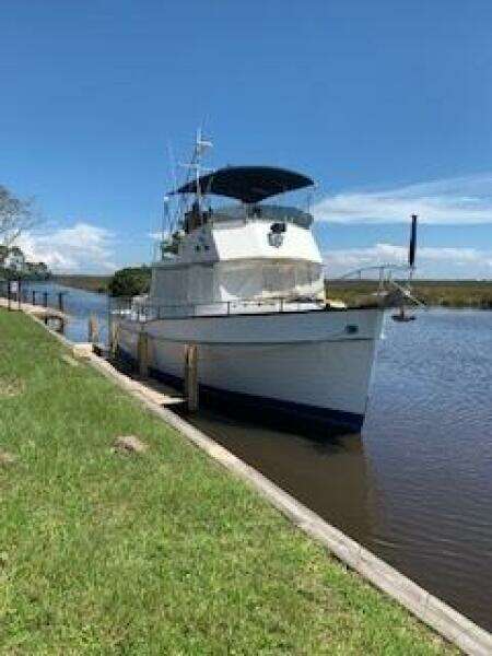 Quinee 42ft Grand Banks Yacht For Sale