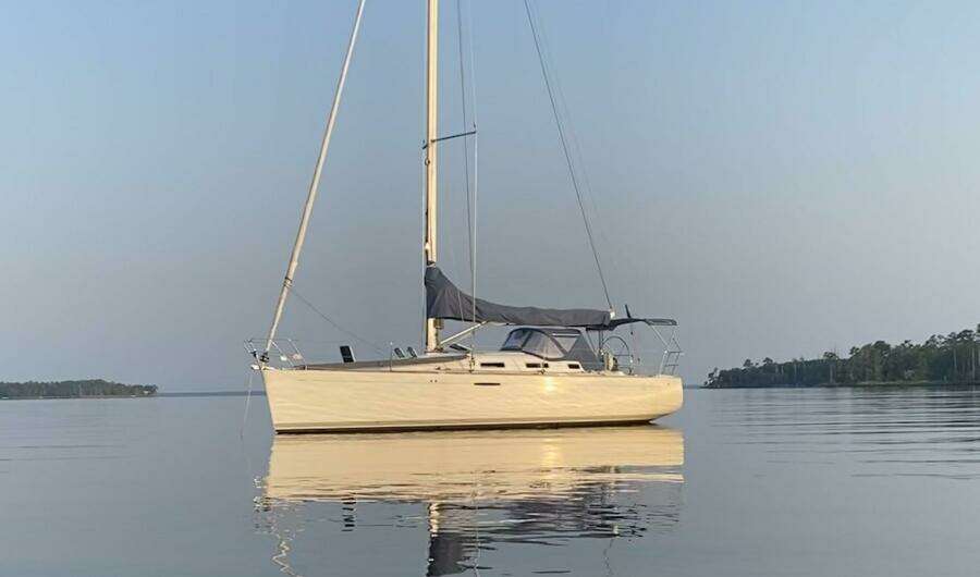 Mommick 36ft Beneteau Yacht For Sale