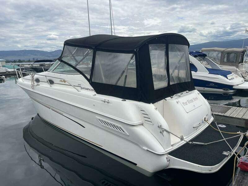 27ft Sea Ray Yacht For Sale