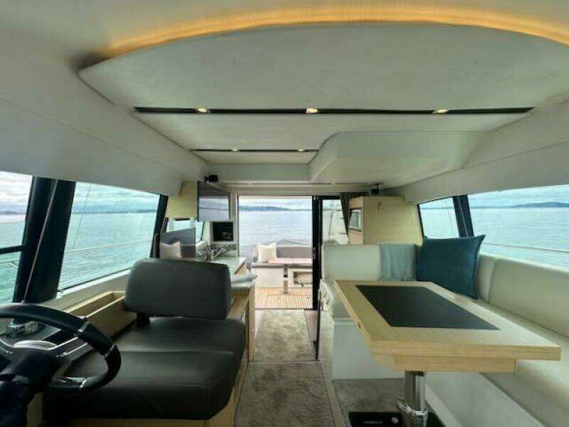 R  amp  R 41ft Prestige Yacht For Sale