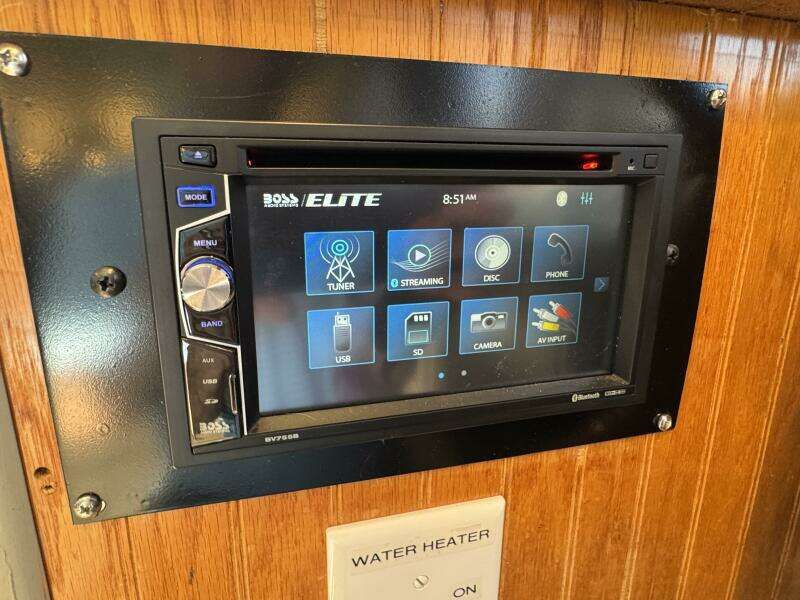 65ft Jamestowner Yacht For Sale