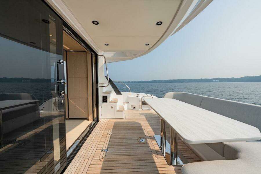 55ft Azimut Yacht For Sale