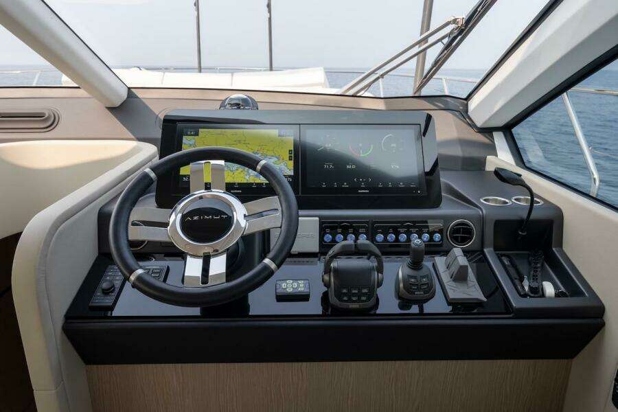 55ft Azimut Yacht For Sale