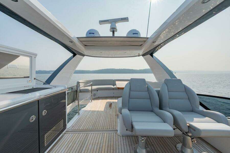 55ft Azimut Yacht For Sale