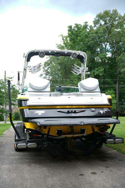22ft Mastercraft Yacht For Sale