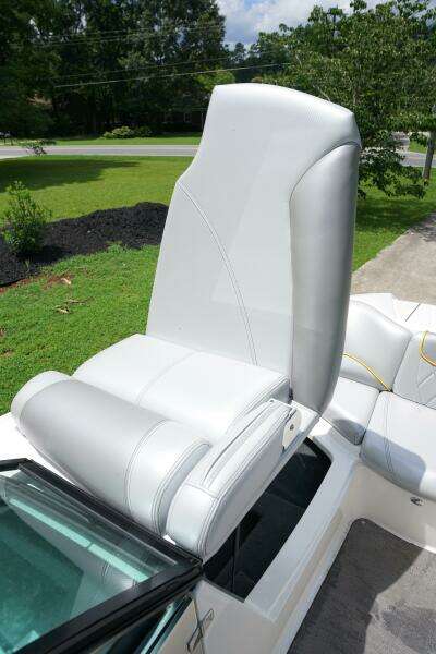 22ft Mastercraft Yacht For Sale