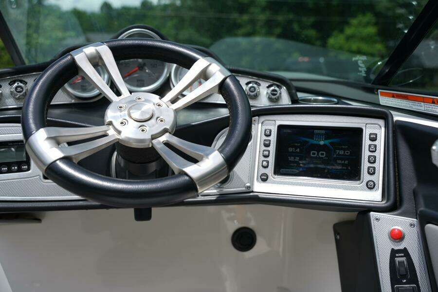 22ft Mastercraft Yacht For Sale