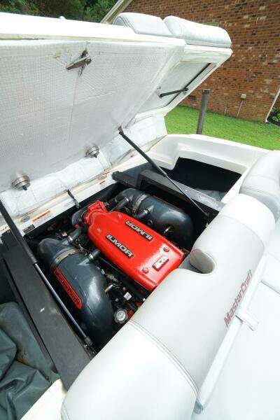 22ft Mastercraft Yacht For Sale