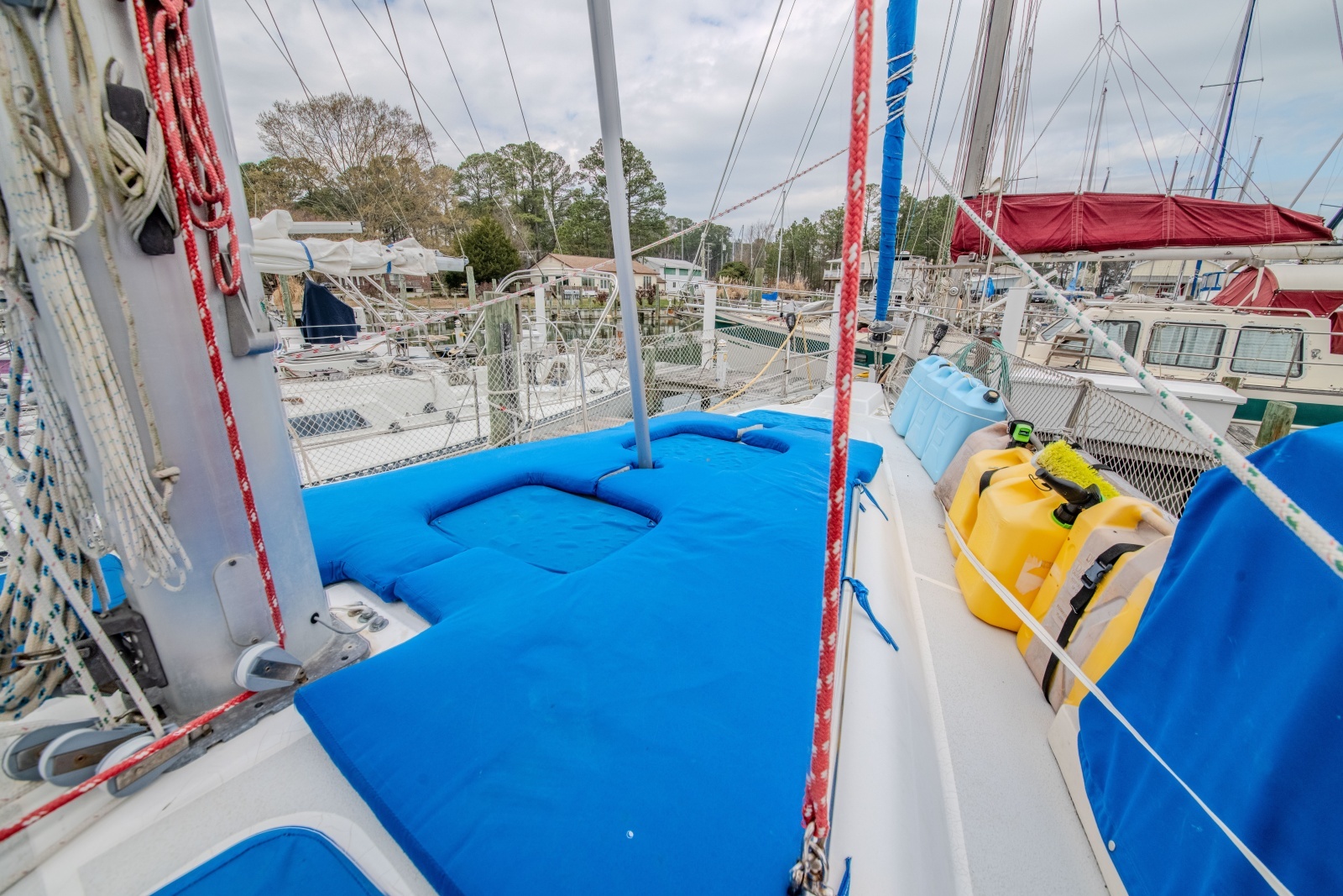 City Dogs 39ft Beneteau Yacht For Sale