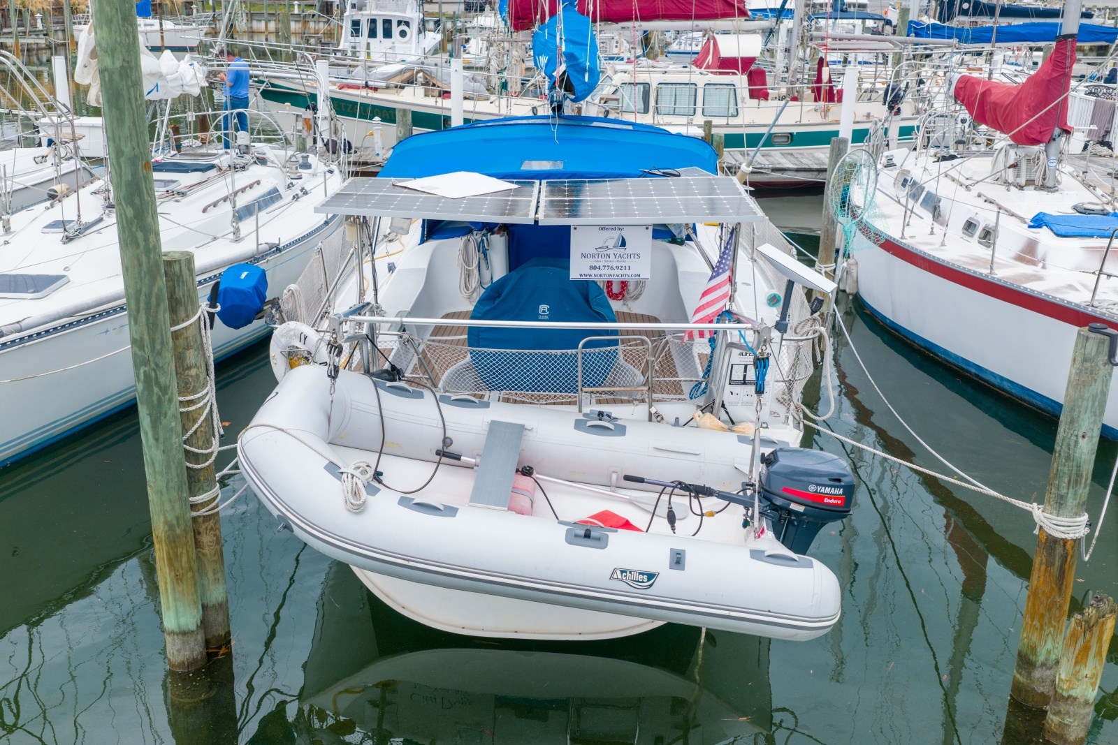 City Dogs 39ft Beneteau Yacht For Sale