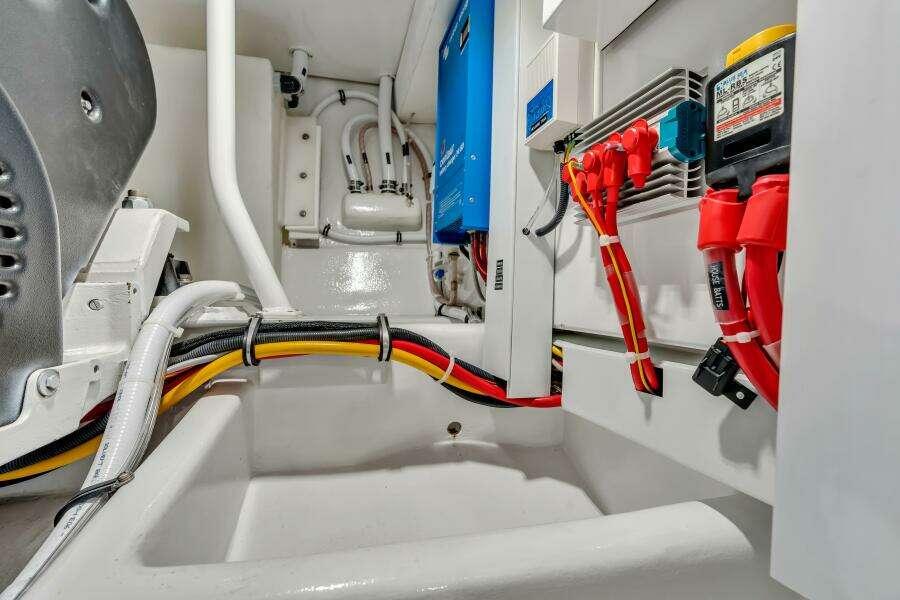 SLIGO 42ft Henriques Yacht For Sale SLIGO 42ft Henriques Yacht For Sale